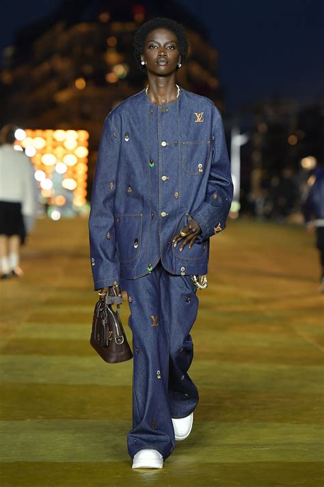 louis vuitton pharrell williams news.